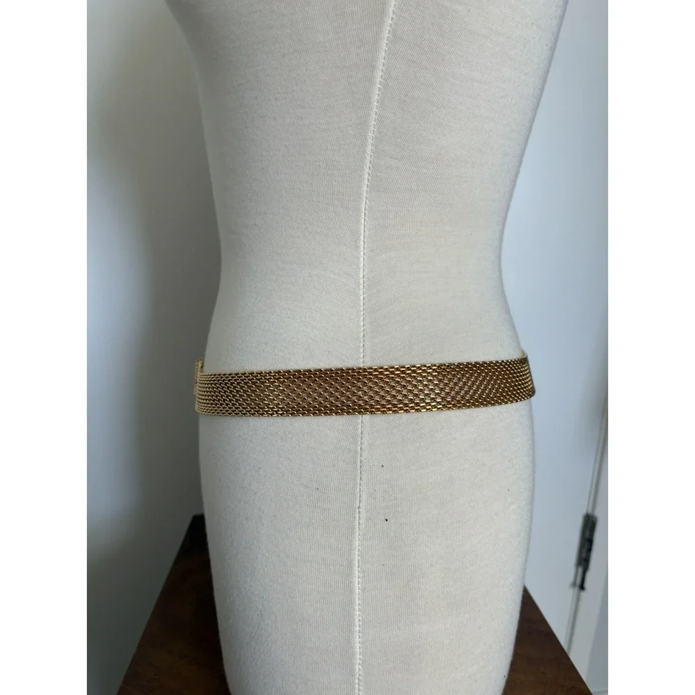 Vintage St. John Women's Adjustable Gold Tone Mesh Metal Link Chain Belt